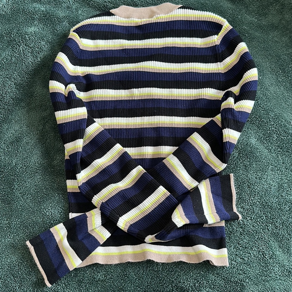 Sweater - Picture 3 of 3